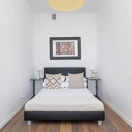 Apartment 2-bedroom - Dluga 65