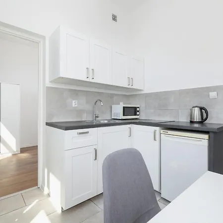 2-bedroom - Dluga 65 Apartment Krakow
